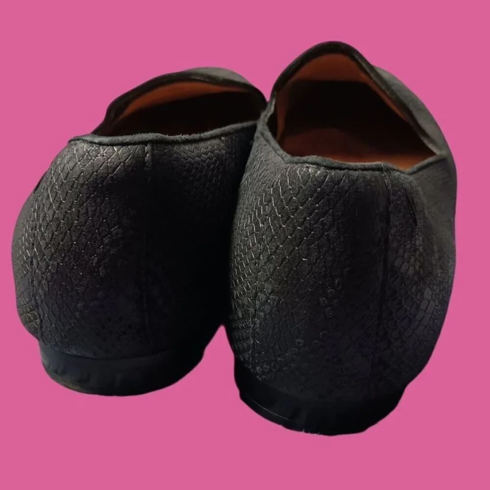 Vionic Willa II Womens  Leather Slip-On Loafer Black  Size 10